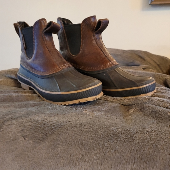 WindRiver Other - Free W/Purchase Boots mens 8/women 10